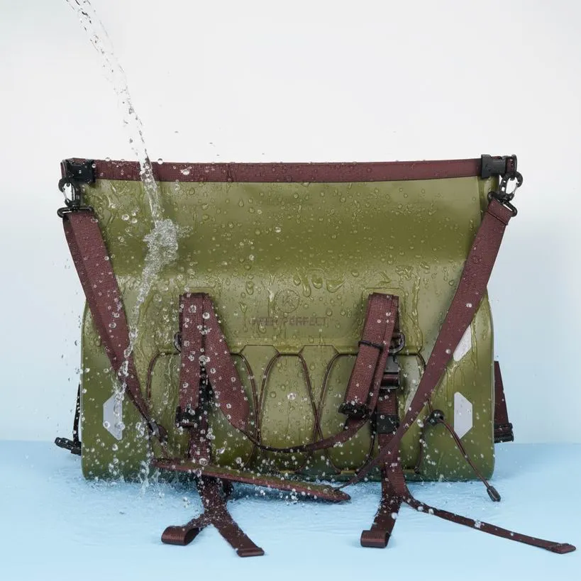 Custom waterproof dry bag with roll-top closure, D-rings and shoulder strap